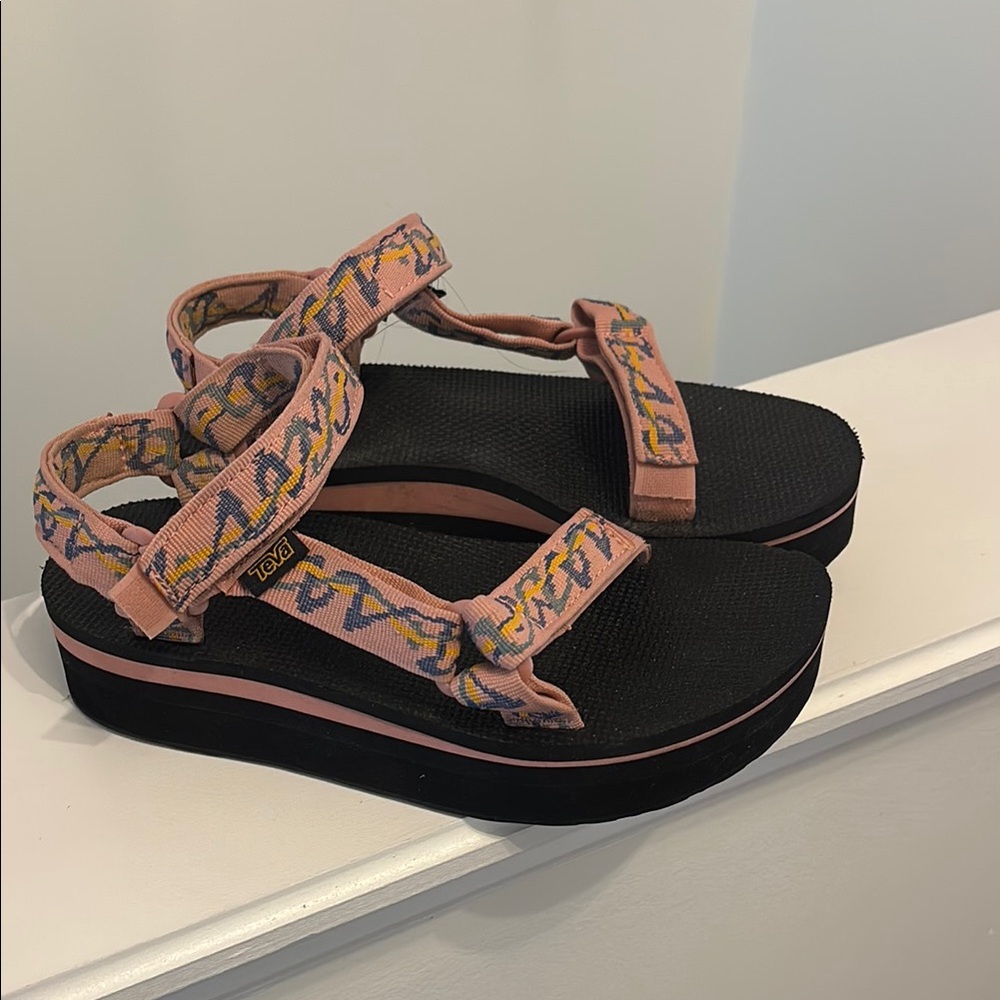 Teva Women's Platform Sandals with Patterned Pink Straps